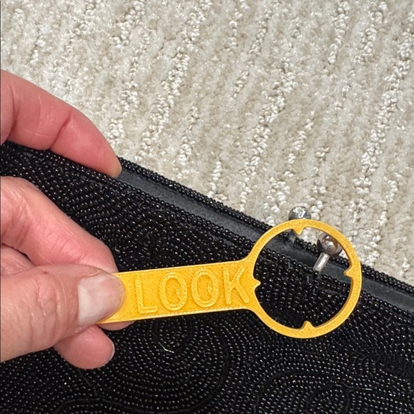 Vintage Black Beaded Clutch with Rhinestone Closure Formal Evening Purse Bag - Picture 9 of 10